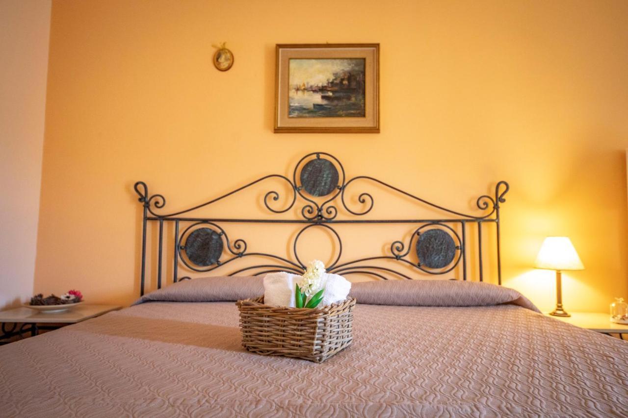Fabiene Familyholidays Deluxe Plus Cefalu Exterior photo