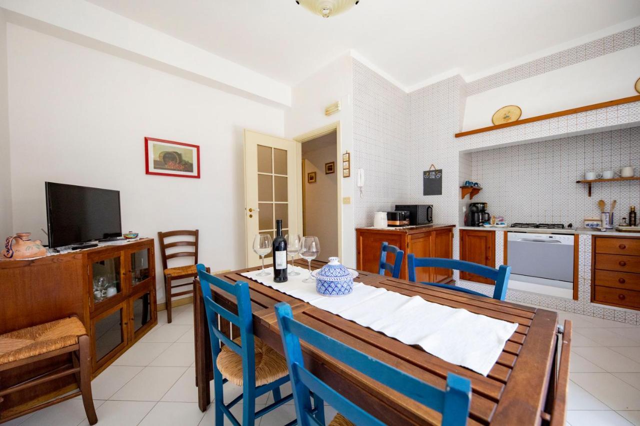 Fabiene Familyholidays Deluxe Plus Cefalu Exterior photo